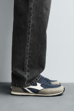 RETRO STYLE TRAINER - Image 1