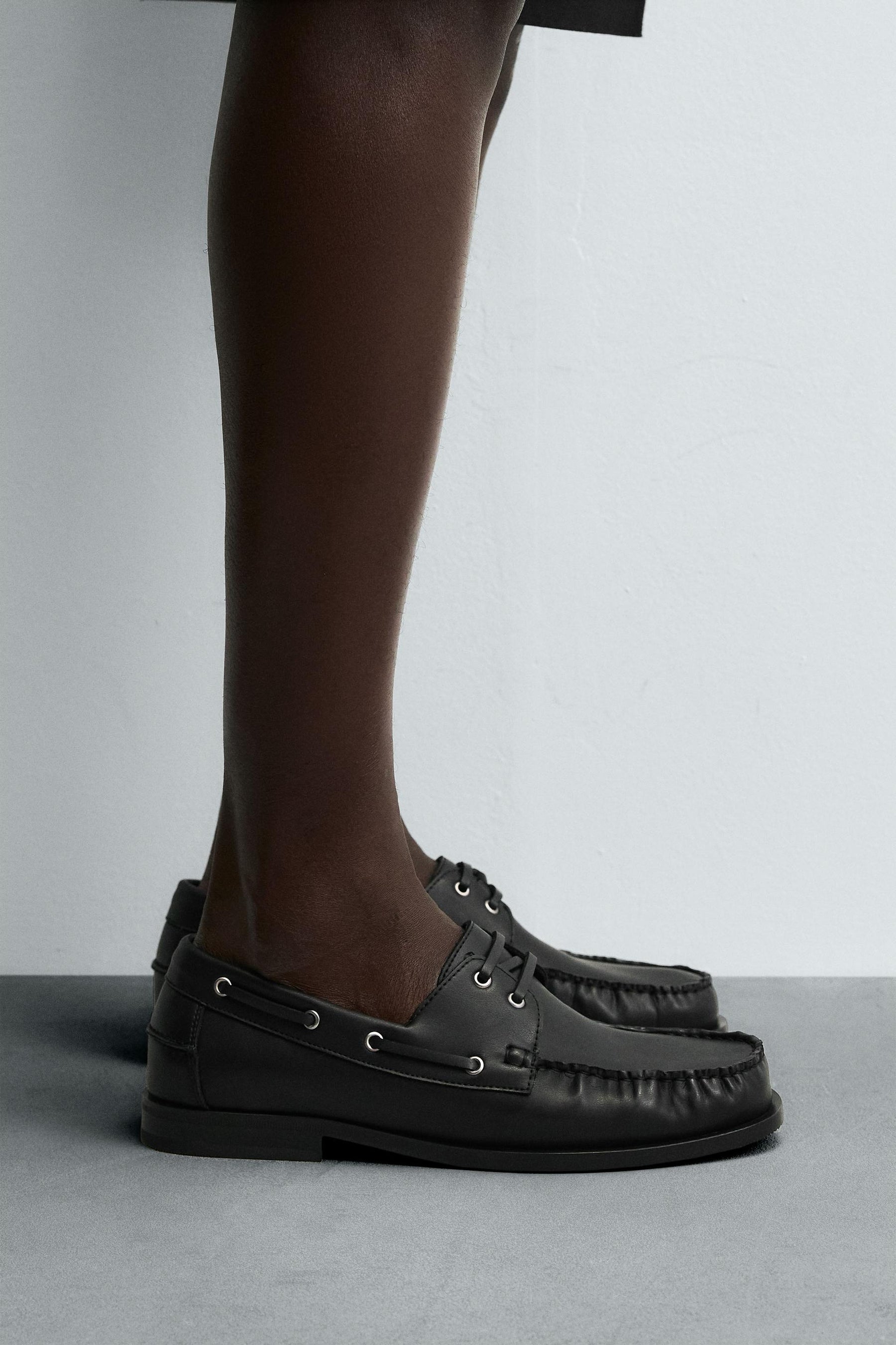 SMART DECK SHOES - Image 1