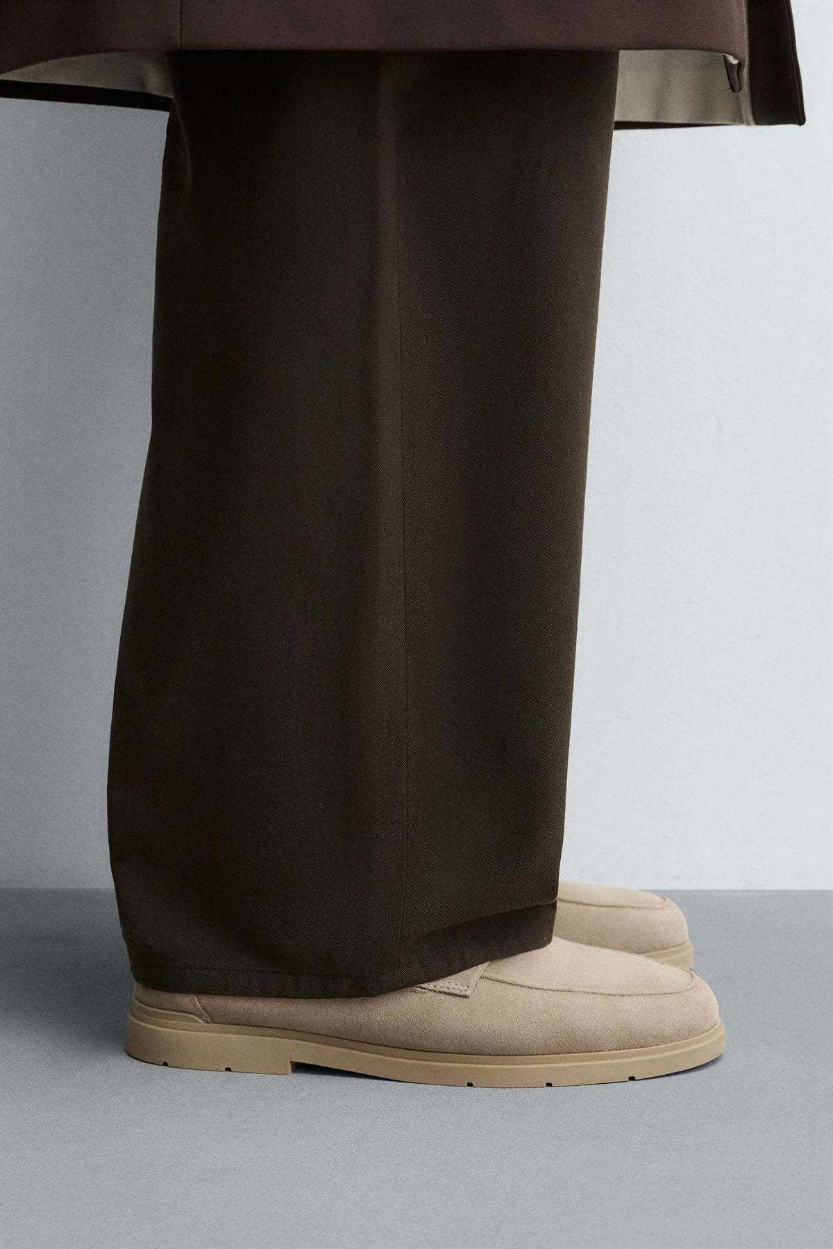 CASUAL LEATHER LOAFERS - Image 1