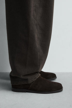 LIMITED EDITION LEATHER SHOES - Image 1