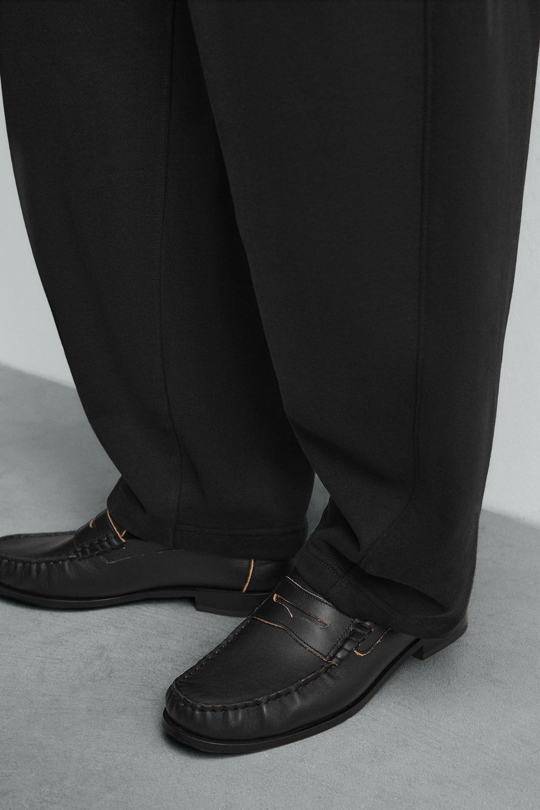 LIMITED EDITION LEATHER LOAFERS - Image 3