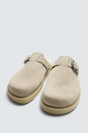 LEATHER BUCKLE CLOGS - Image 5