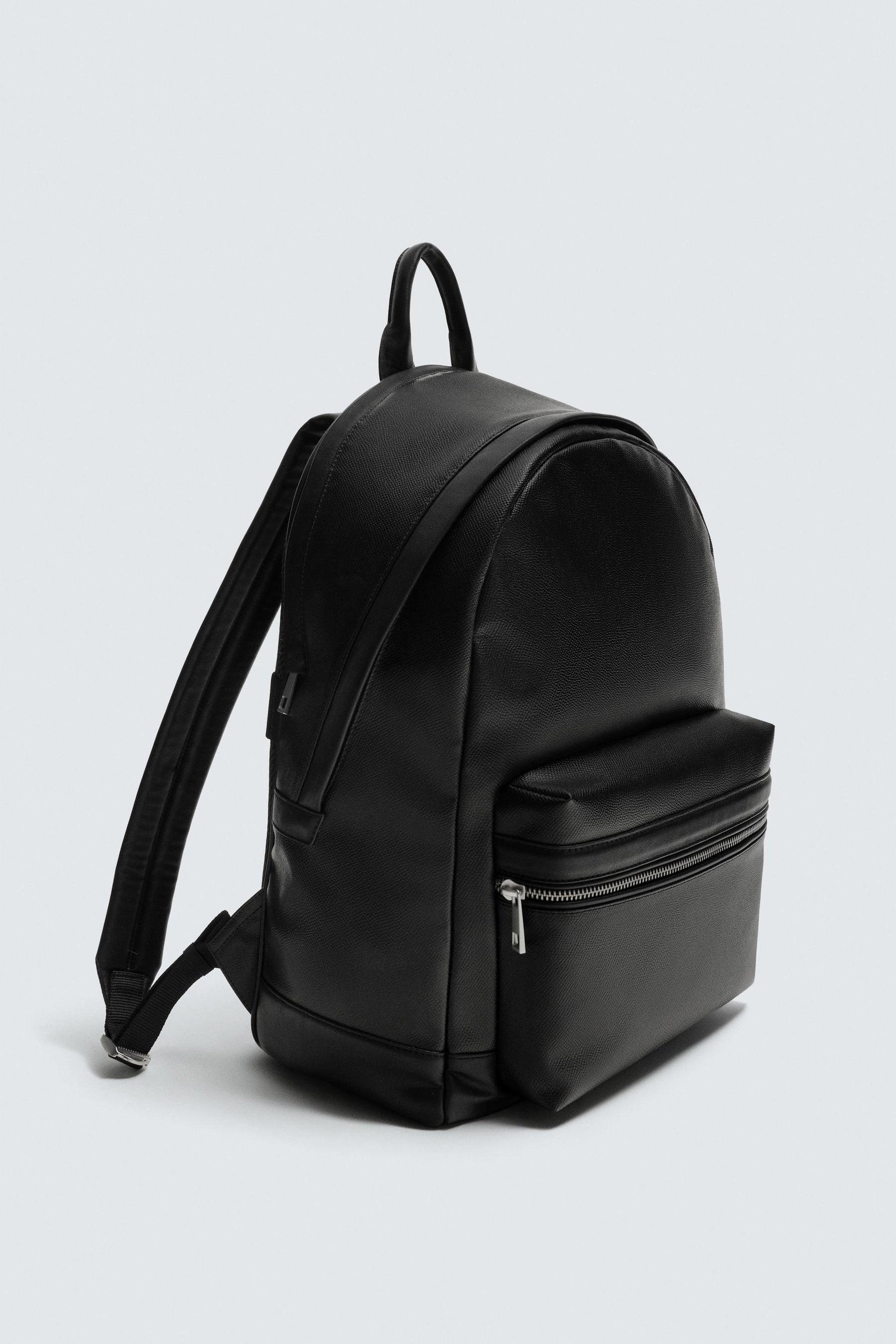 RUCKSACK MIT STRUKTURIERTER BESCHICHTUNG