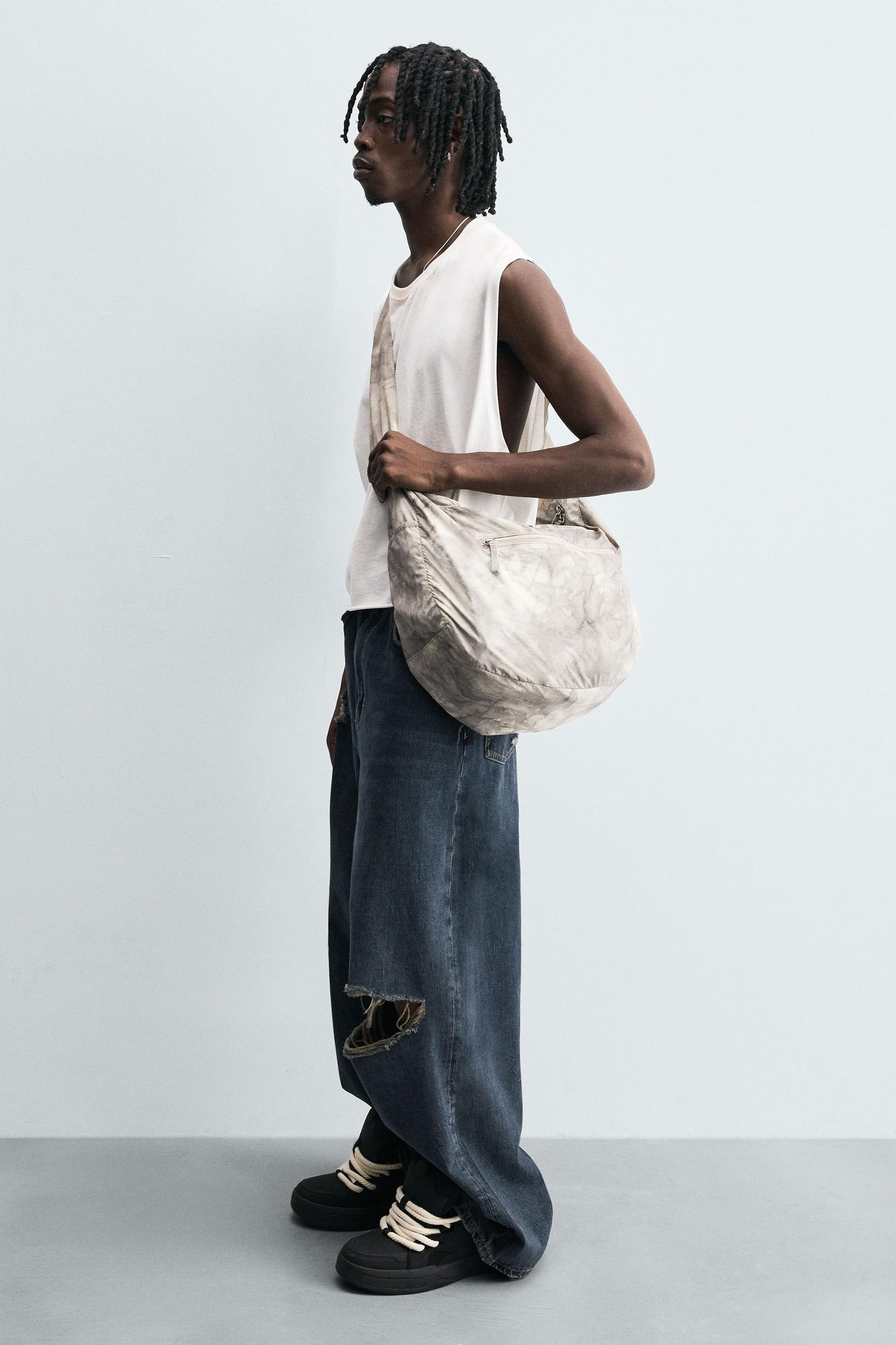 WORN EFFECT NYLON BAG - Image 2