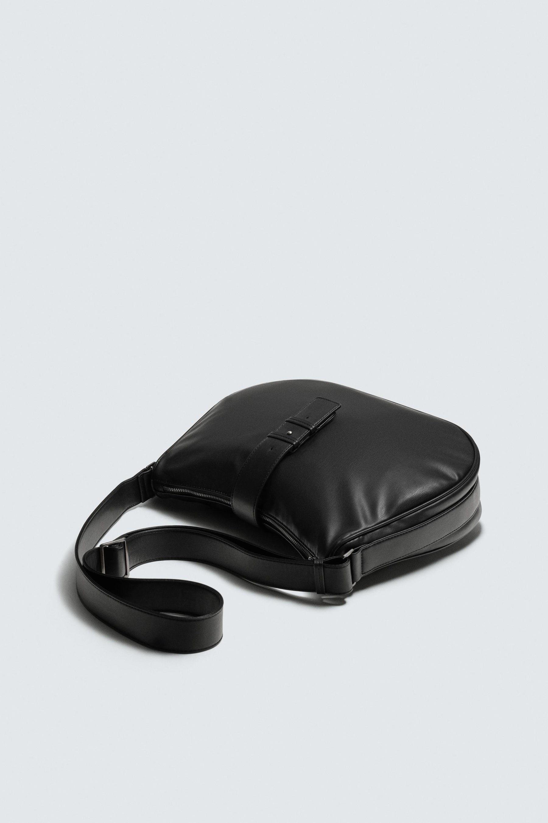 EINFACHE UMHÄNGETASCHE