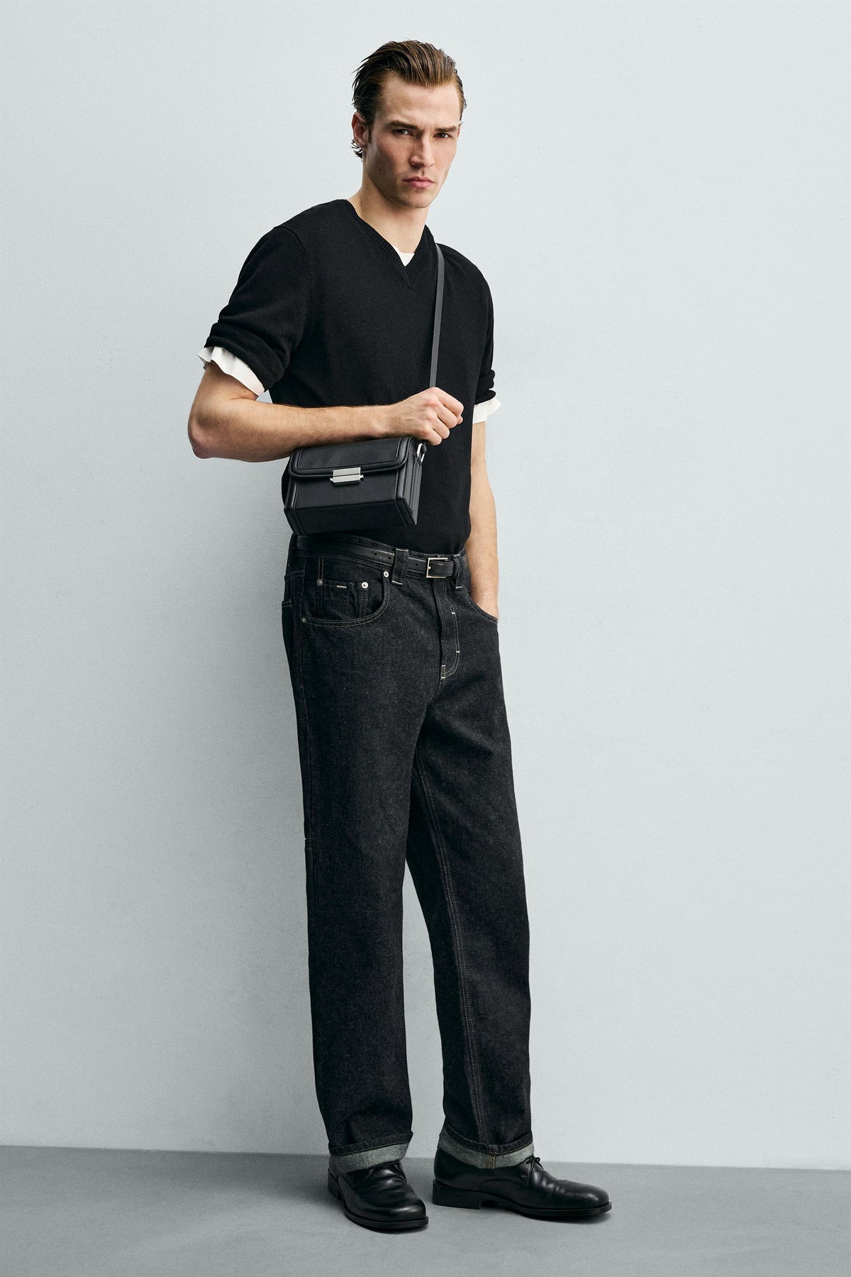 Kastenförmige Schultertasche