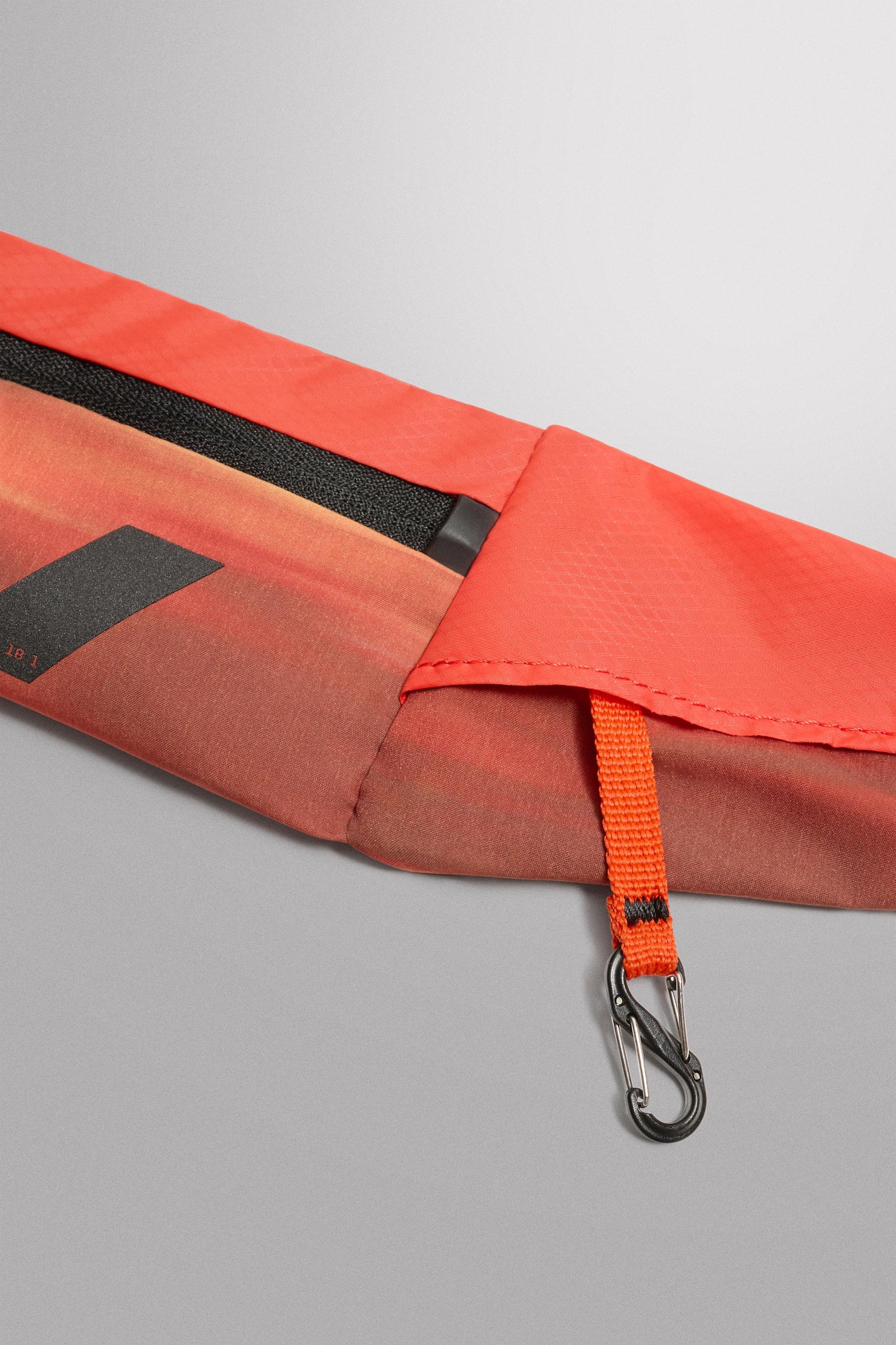 Technische Sportgürteltasche