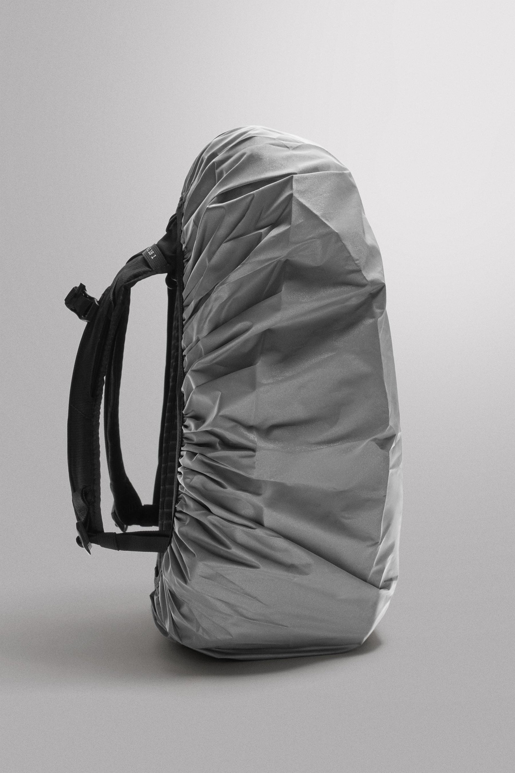 SPORTS BACKPACK COVER - Image 2