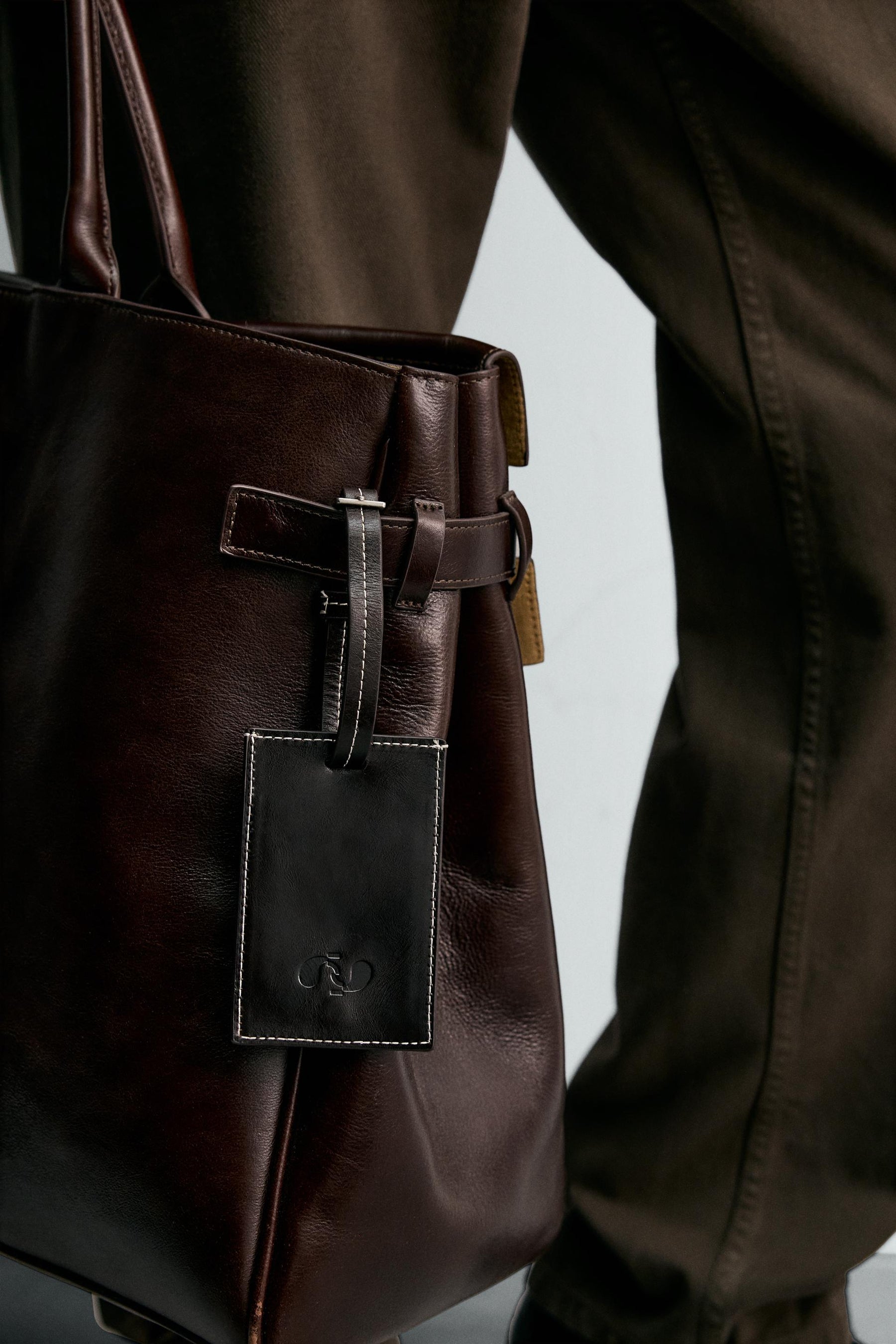 LEATHER KEY RING - Image 2