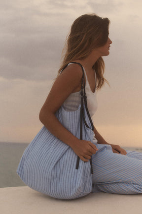 Gestreifte Stofftasche