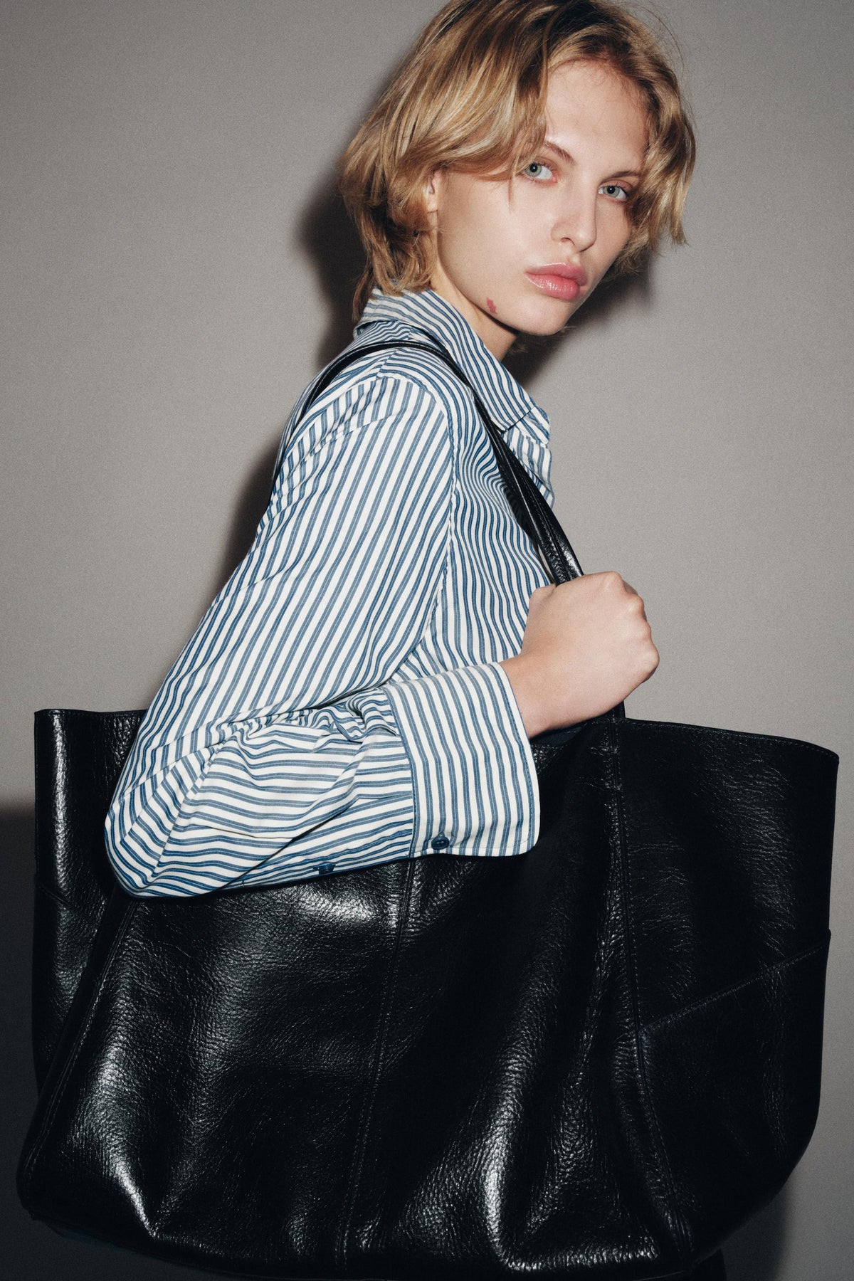 Maxi-Tasche aus Leder