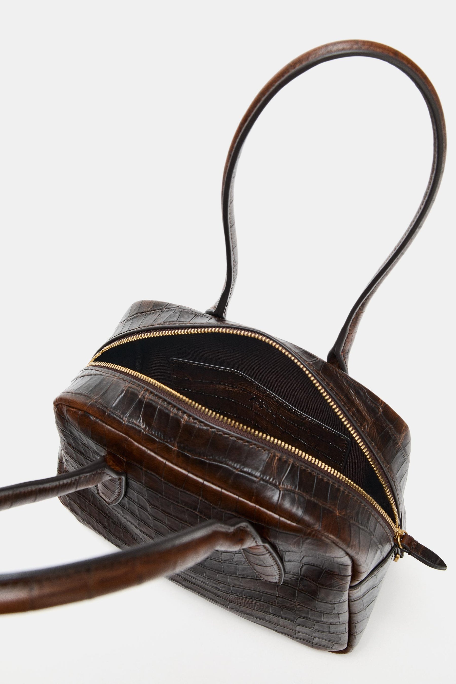 Bowlingtasche aus geprägtem Leder