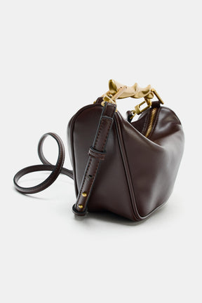 Miniatur-Handtasche mit Metallgriff