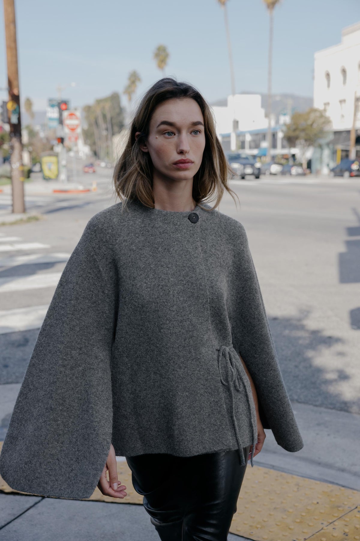 Strickjacke mit Schlitzärmeln 