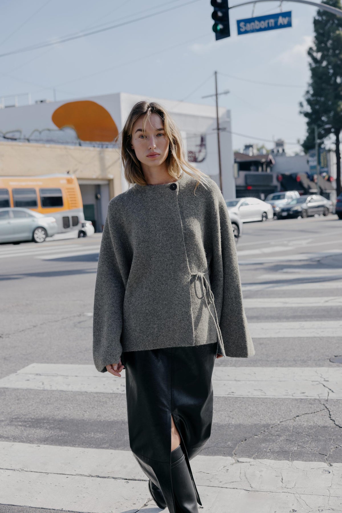 Strickjacke mit Schlitzärmeln 